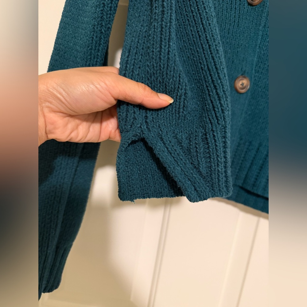 Abercrombie & Fitch Teal Textural Stitch V-neck Cardigan - Size XXS - Picture 4 of 5